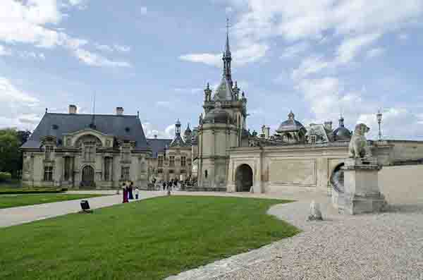 Francia - Chantilly 05 - castillo de Chantilly.jpg